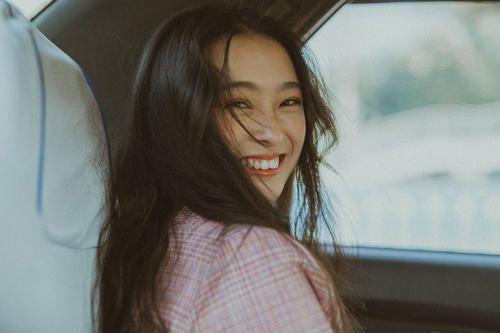 娱乐圈吃瓜劲爆的视频大全,劲爆视频大全,一网打尽明星幕后故事